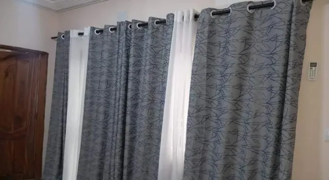 Chambre meublée à louer à Kipé